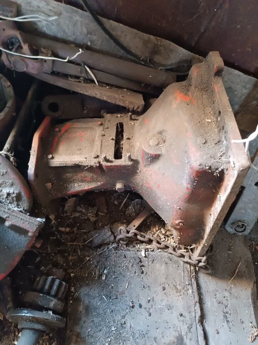 Продам запчасти на Т-25