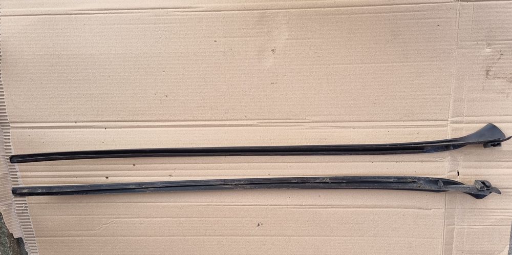 Ornamente parbriz VW Golf 6 Passat B7