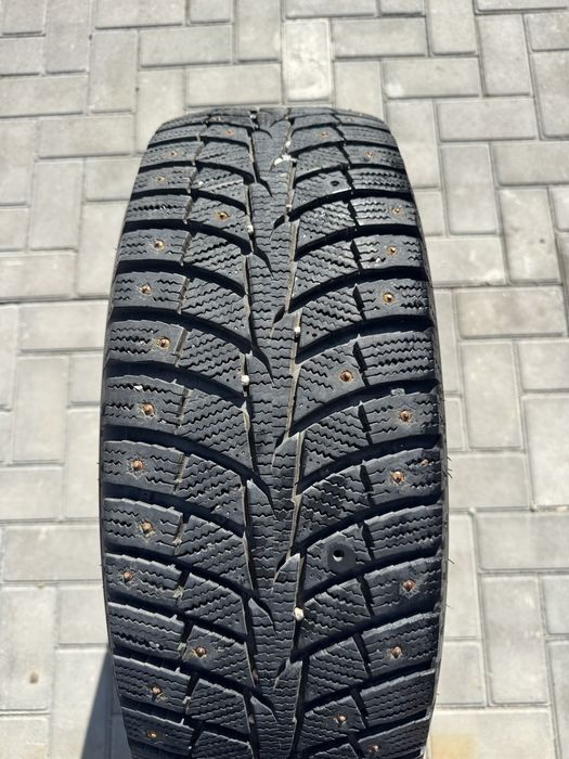 Laufenn 215/65/16