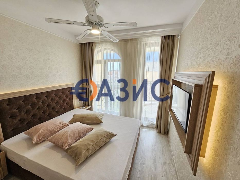 Продава се Двустаен апартамент в Свети Влас - 42 кв.м за 2500 €/кв.м - Снимка #12