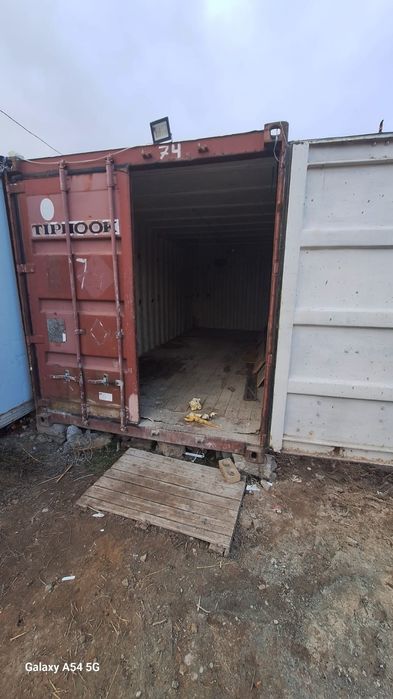 Продам контейнер 20фунтов и 40 фунтов