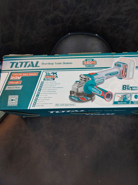 Акумулаторен безчетков ъглошлайф TOTAL INDUSTRIAL, 20 V, Ø 125 мм, без