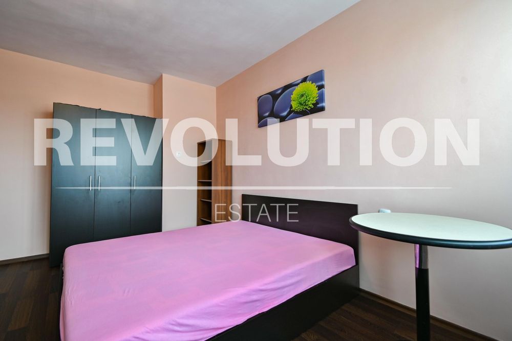 Дава се под наем Едностаен апартамент в София, Докторски паметник - 40 кв.м за 450 € - Снимка #1