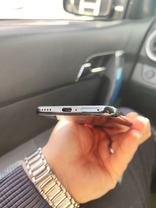 Huawei Honor 90 12/512 GB ideal sostoyaniya arzon narxda