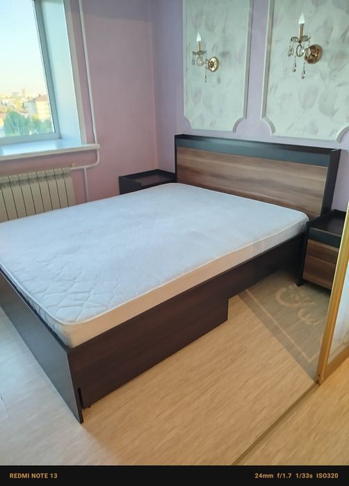 Спальный гарнитур,в отличном состояний