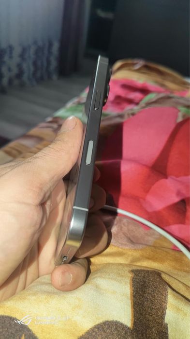 Iphone 16 pro , 1 tb