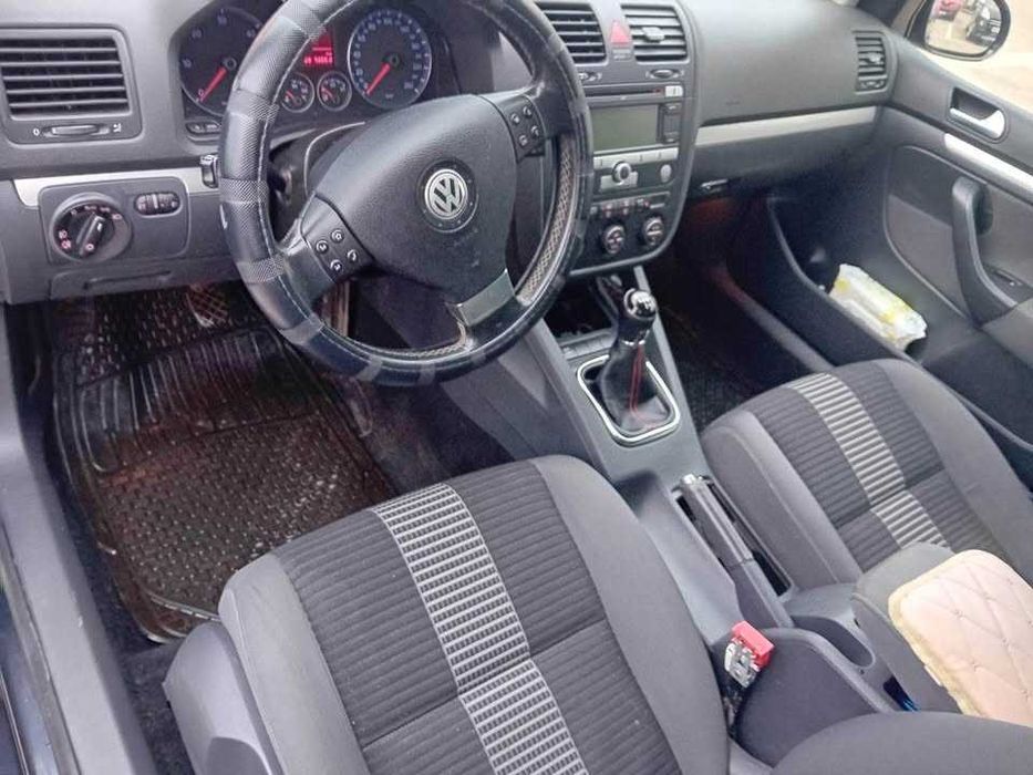 Volkswagen Golf V United 1.9 TDI - 105 CP - 2008 - manual