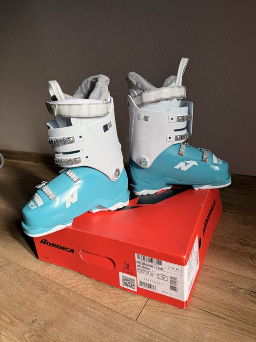 Clapari ca noi nr 37 (23,5 cm)