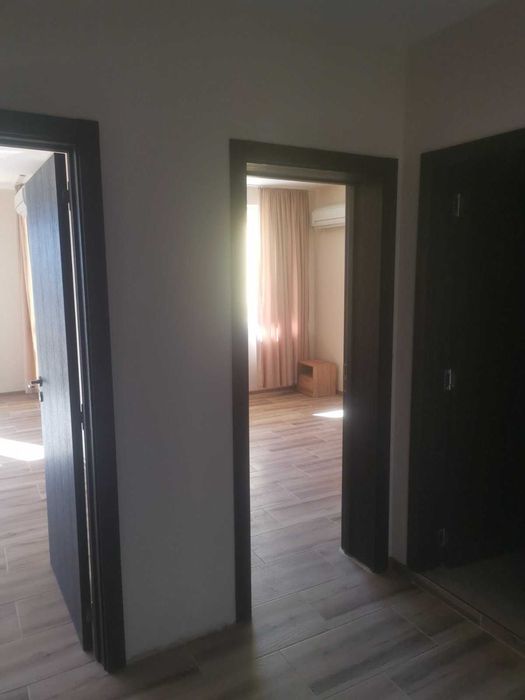 Дава се под наем Двустаен апартамент в Пловдив, Остромила - 62 кв.м за 190 € - Снимка #4