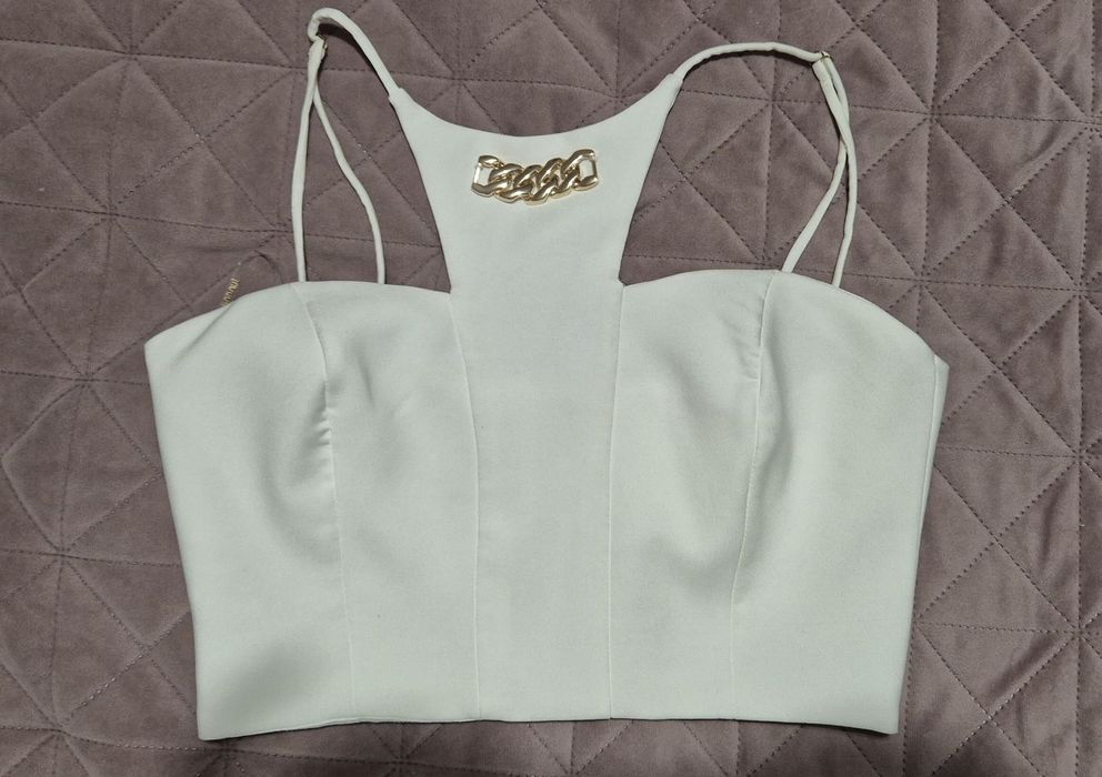 Топ на марката  Junona