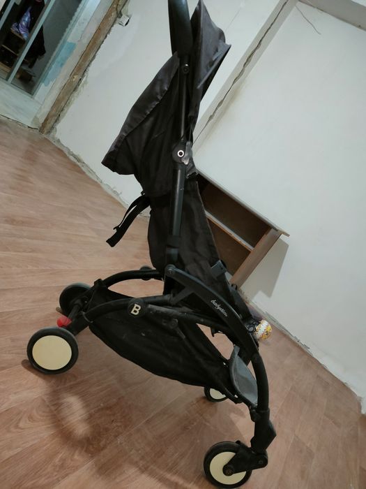 Коляска для путешествий