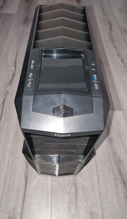 Calculator  Retro Gaming Core 2Quad Q9400 8 Gb  GTX 740 SSD 240