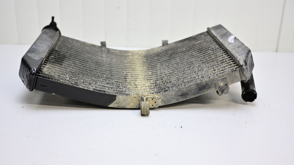 Radiator Apa Honda CBR600F F4 PC35 1999 - 2000