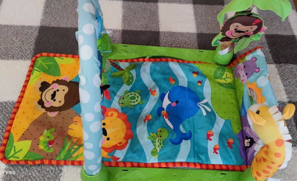 Активна гимнастика за бебе