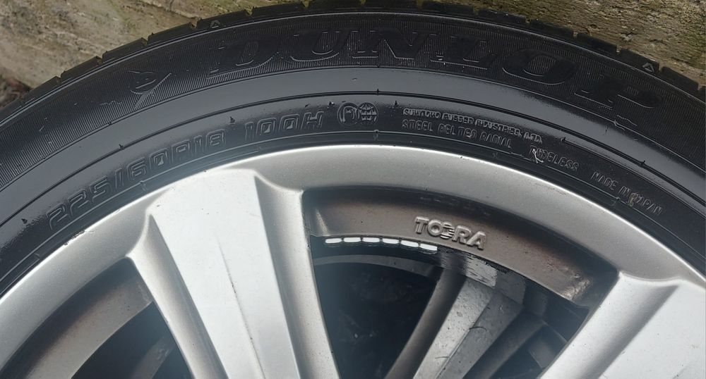 Vind jante r18 cu cauciucuri de vara Dunlop stare perfectă