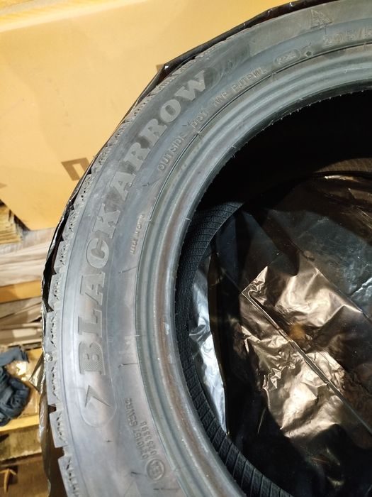 Продам шины 205 /55/ 16