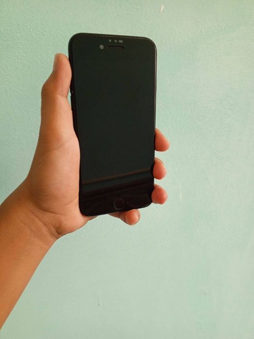 iPhone SE 2020 64 ideal