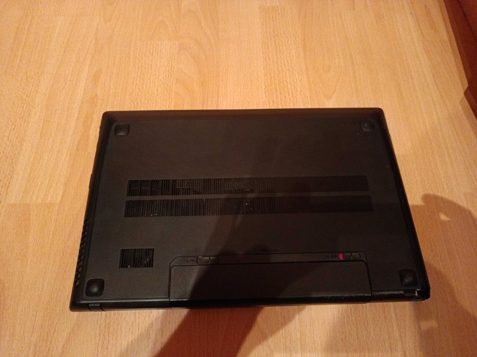 Laptop lenovo cu programe pentru tester auto!