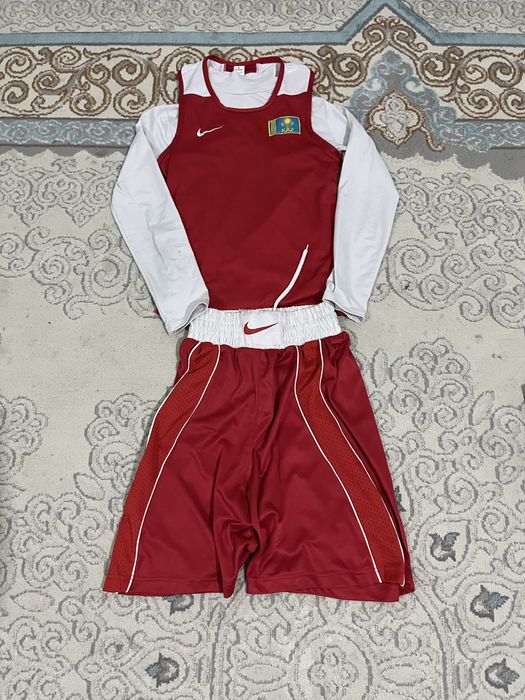 Продаю боксерскую форму