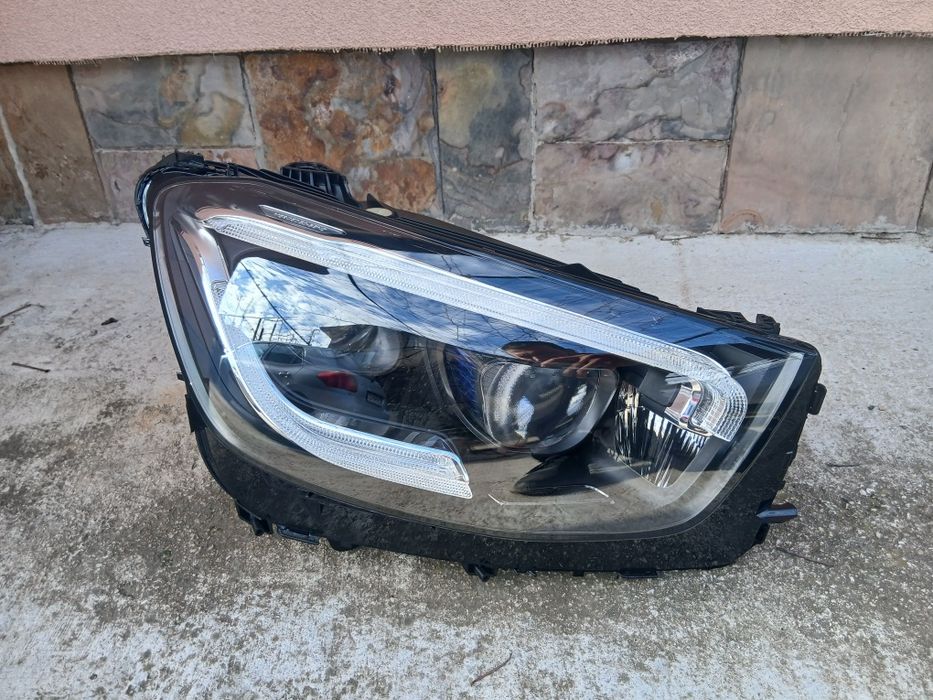 Десен фар  mercedes glc