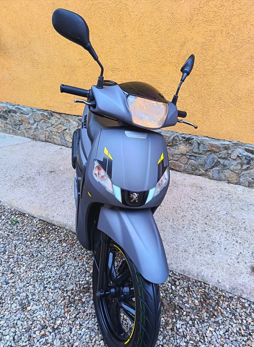Peugeot Tweet 125