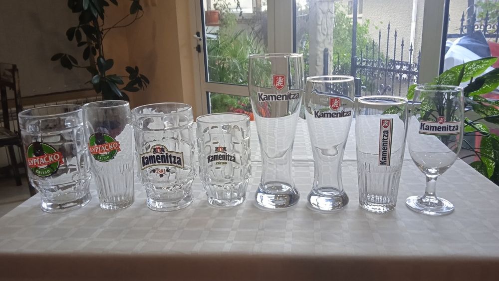 Продавам нови рекламни чаши за колекции или за лична употребаи чаши за