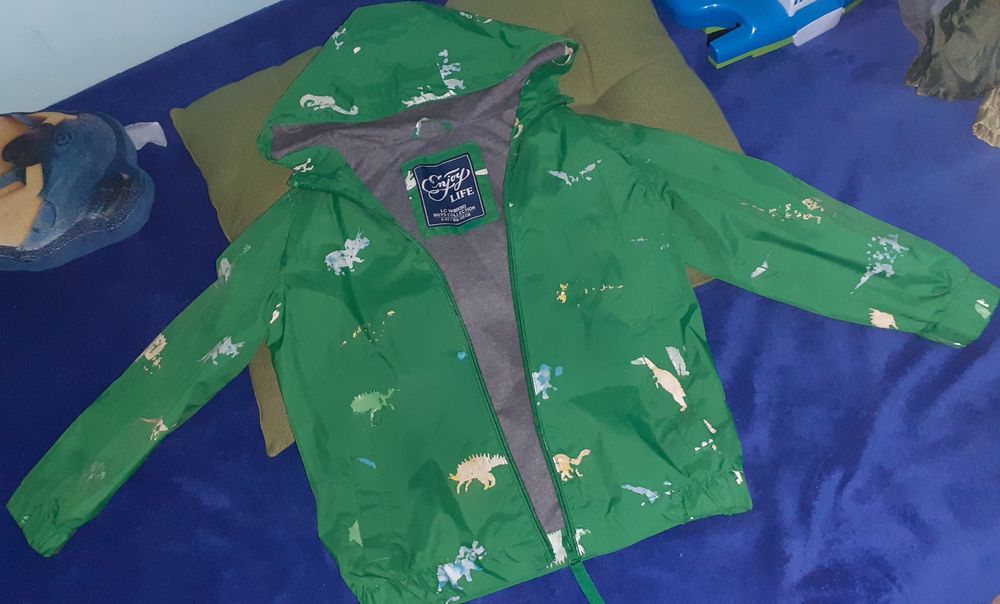 Geaca marimea 104/110