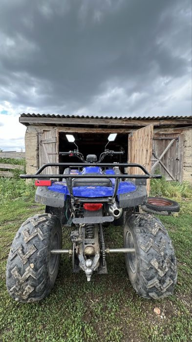 продаю квадроцикл 200куб