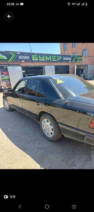 Продам машину Мерседес Е 124