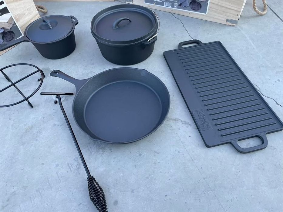 Set gratar 6+1 piese în cutie de lemn, fontă, Perfect Home 28340