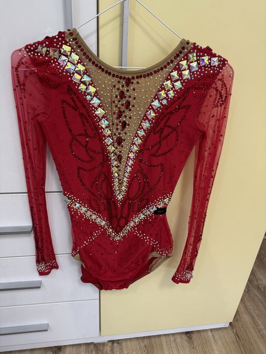 Трико за художествена гимнастика