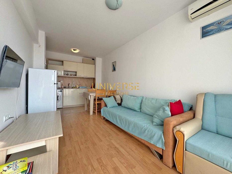 Продава се Двустаен апартамент в к.к. Слънчев бряг - 53 кв.м за 1255 €/кв.м - Снимка #2