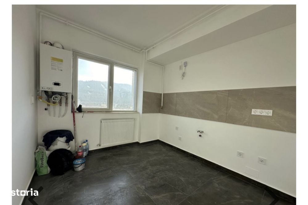Apartament de 2 camere, 53 MP, parcare , zona Urusagului