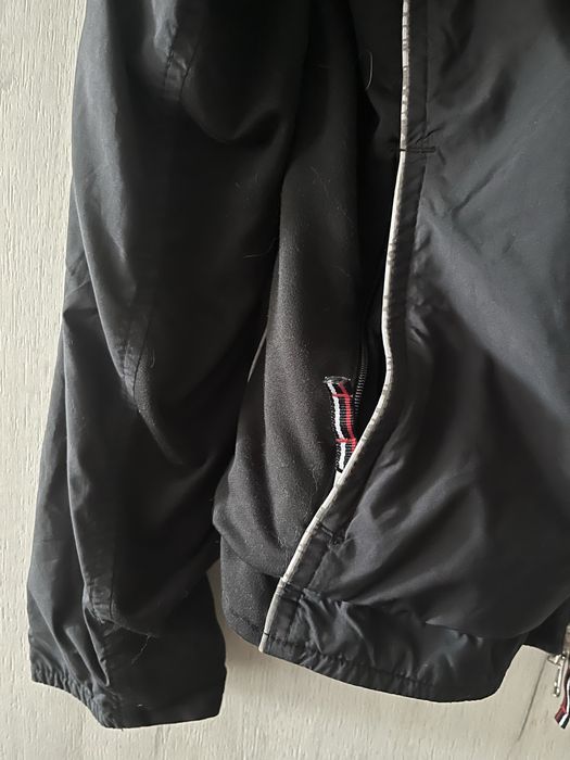 Спортно яке Nike, идеално за тичане