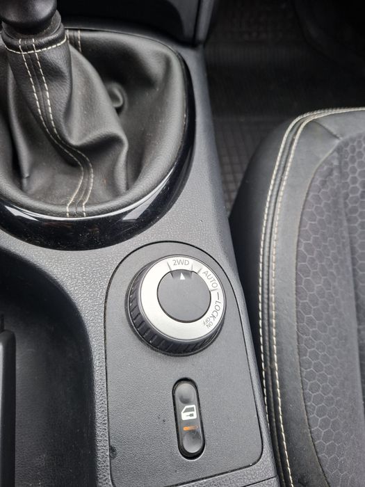 Nissan Qashqai 2013 diesel, 6.650 € — imagine 4