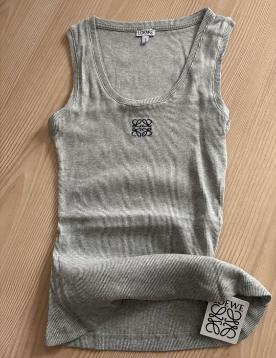 Top lung loewe diferite culori