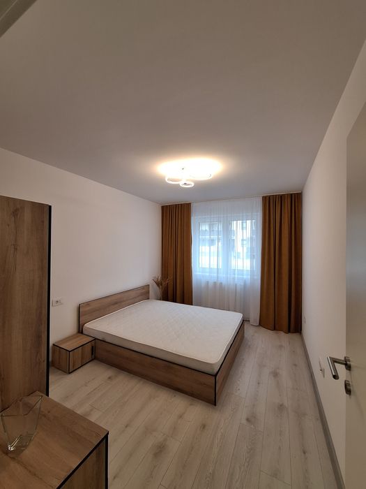 Apartament 3 camere, Brașov, Tractorul