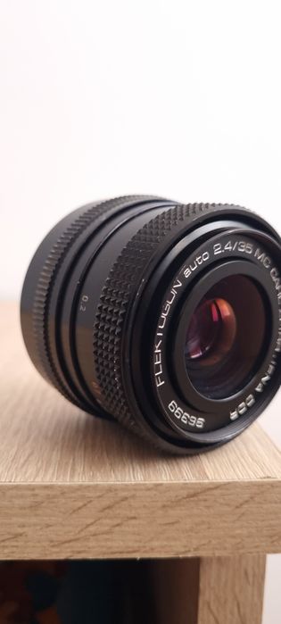 Carl Zeiss Flektogon 35mm f/2.4