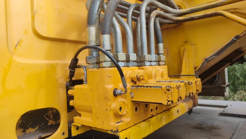 Гидрораспределитель автокран xcmg 25