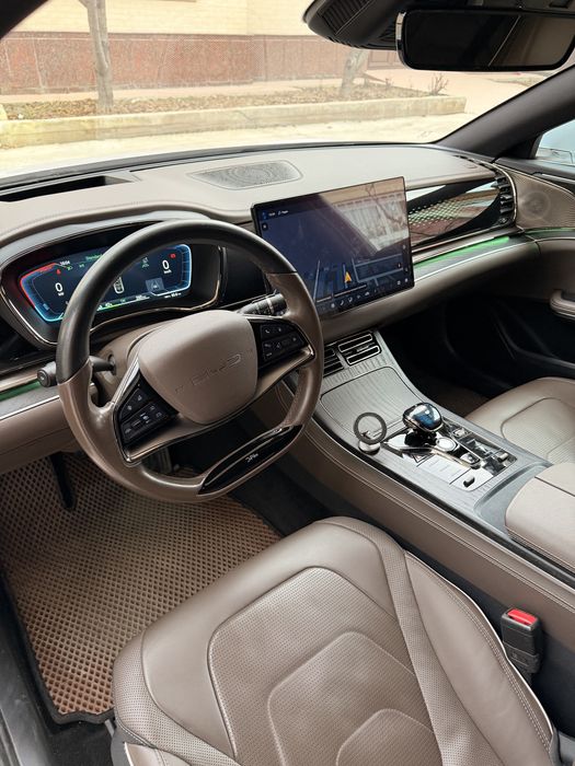 Byd Han 705км Официальный