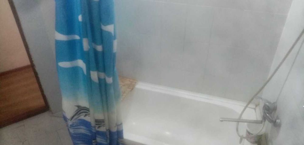 Сергели 6a   70 м². Продаётся  2 ком-я. 3 этаж.  СВОЯ кв Новостройка.