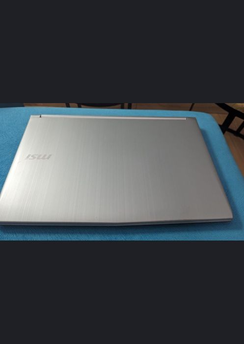 Laptop gaming cu racire activa MSI PL62 7RC