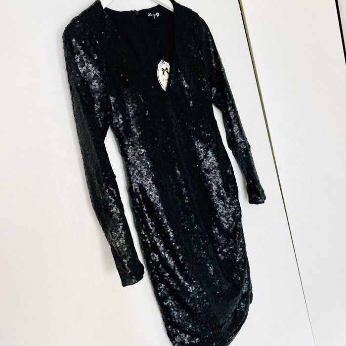 Елегантна коктейла черна рокля с пайети, дълъг ръкав, S