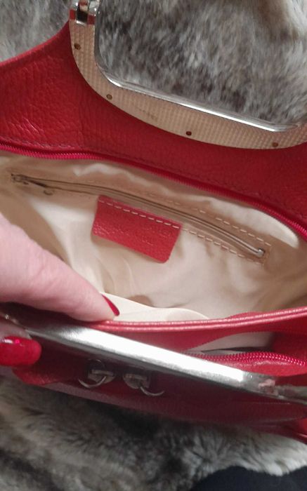 Елегантна дамска чанта от естествена кожа -Made in Italy