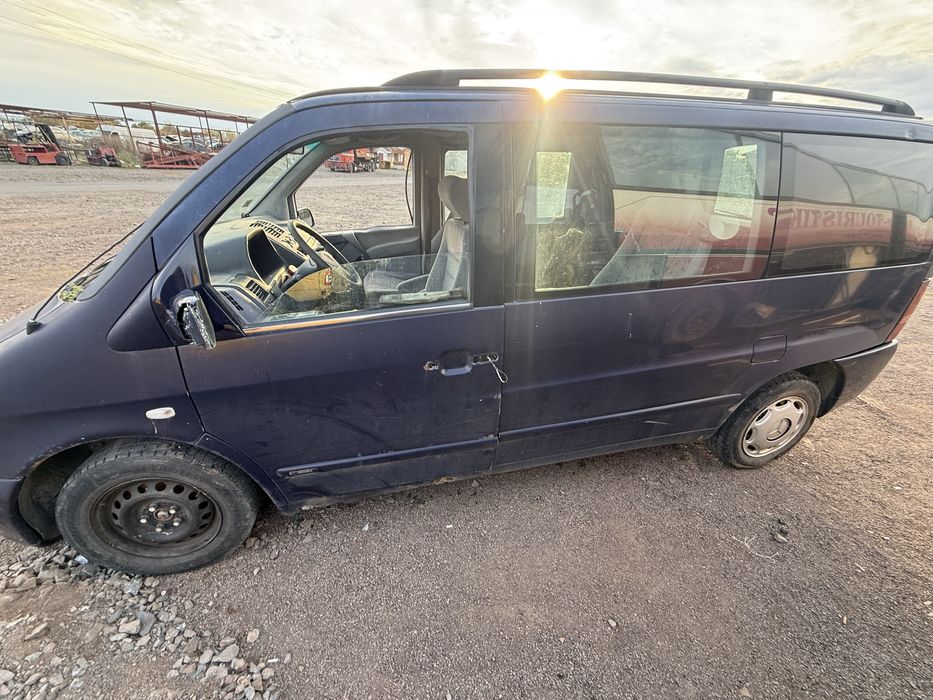 Бус Mercedes-Benz V 200 CDI 2.2 100 ph на части
