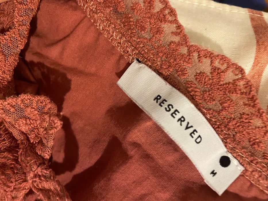 Блуза RESERVED в цвят пепел от рози