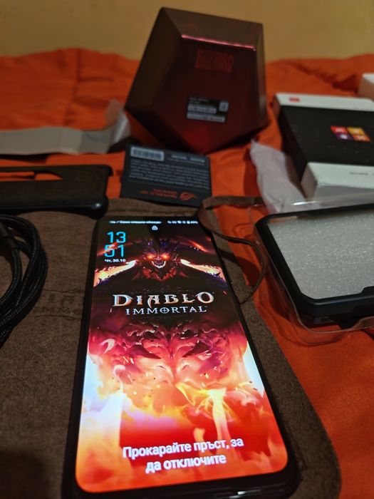 Asus Rog phone Diablo,512gb,16ram,5G,Hellfire Red