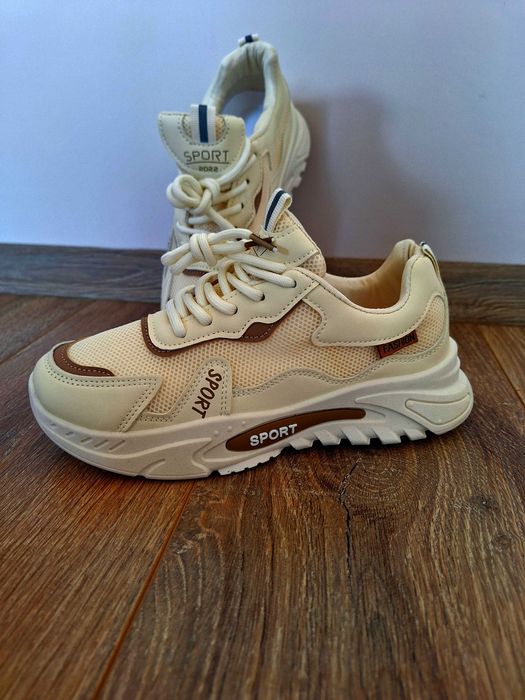 Чисто нови обувки