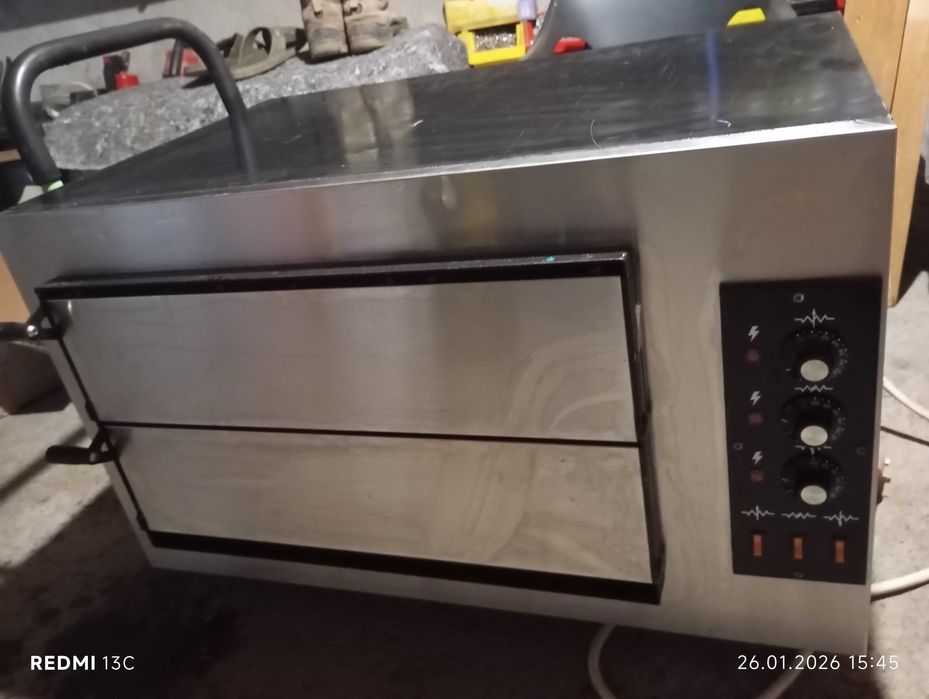 Cuptor profesional patiserie pizza