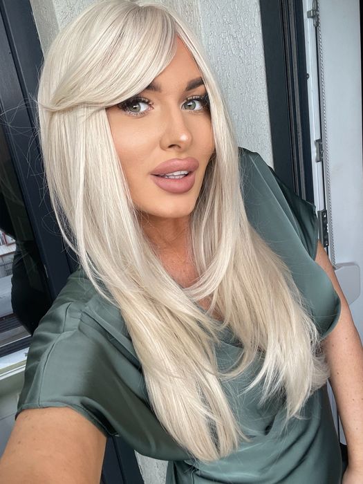 Peruca semi natural blonda , breton lateral